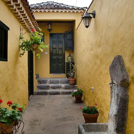 Casa De La Gañanía *